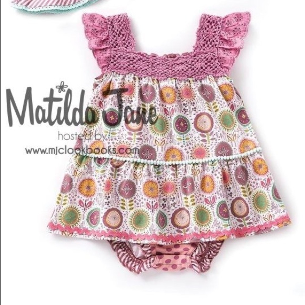 Matilda Jane at the seashore bubble